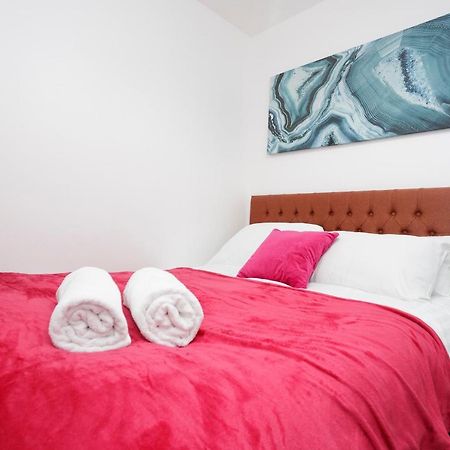 Kirkstall Serviced Apartments Leeds Leeds  Esterno foto