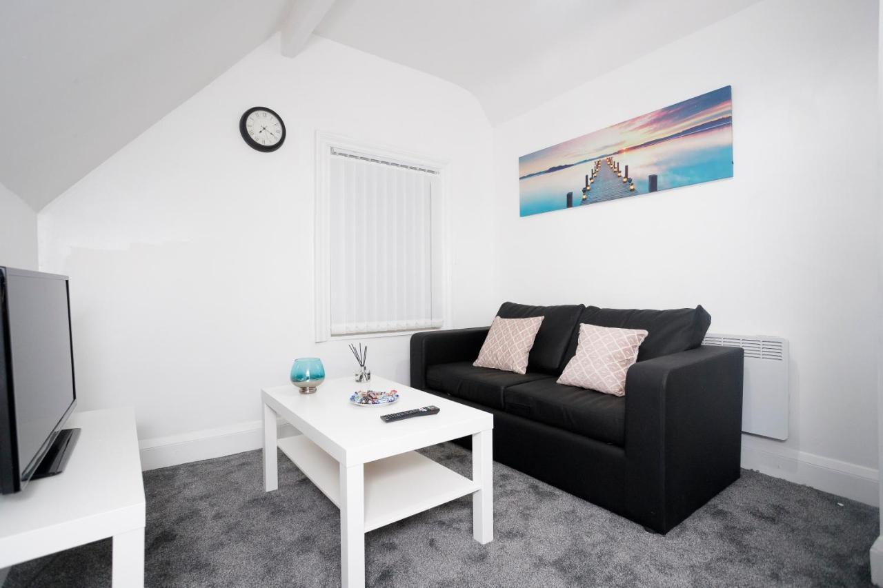 Kirkstall Serviced Apartments Leeds Leeds  Esterno foto