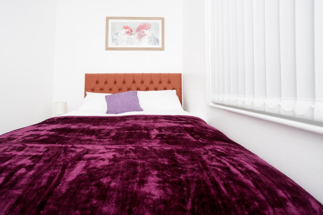 Kirkstall Serviced Apartments Leeds Leeds  Esterno foto